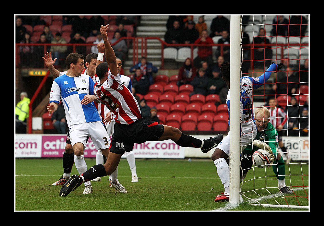 Brentford -v- Bristol Rovers 26/02/2011
